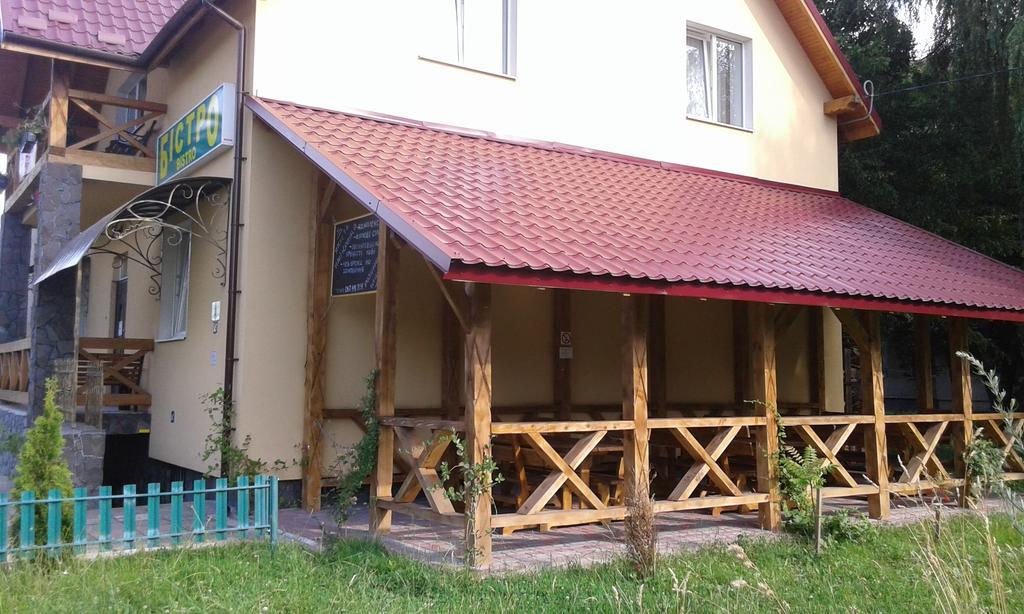 Hostel On Flotska อิวาโน-ฟรานกิฟสเก ภายนอก รูปภาพ